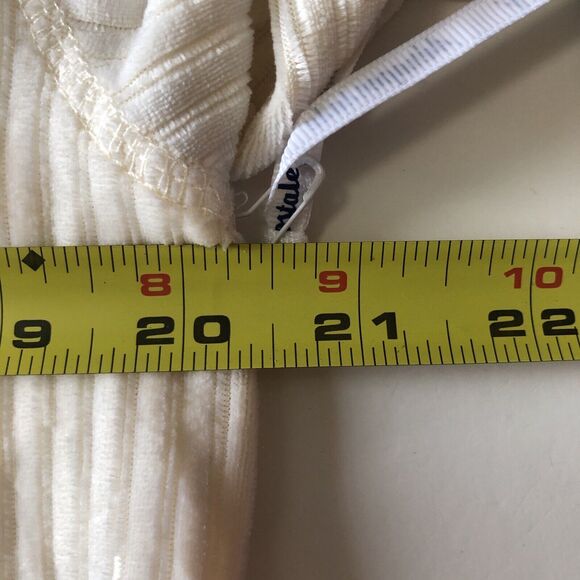 Aeropostale Lounge Women’s Mock Neck 1/4 Zip Crop Pullover Ivory Size Medium NWT - Picture 5 of 13